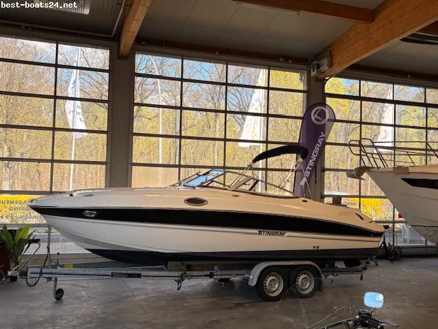 2013 Stingray Boats 235 LR for sale in Berlin, Germany, photo 4 of 5