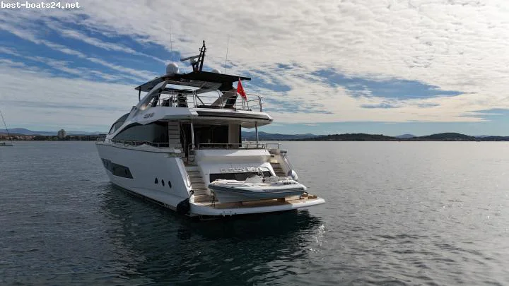 BoatPhoto.alt