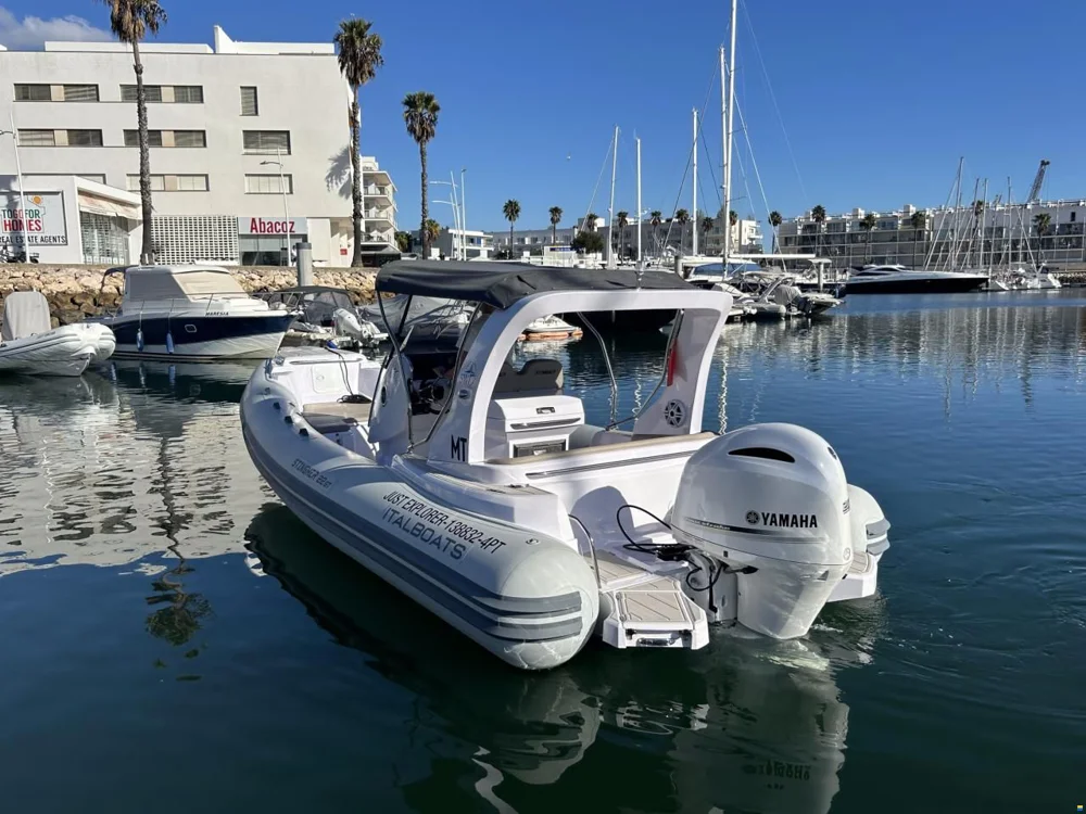 BoatPhoto.alt