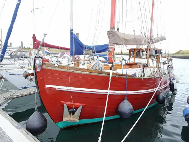 BoatPhoto.alt