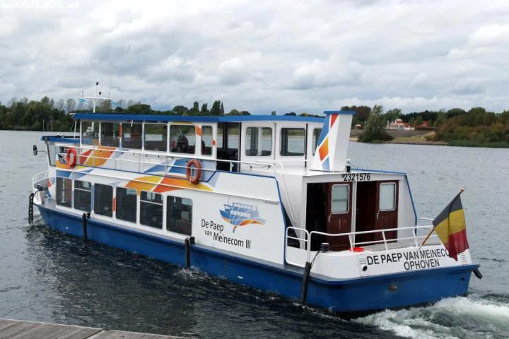 BoatPhoto.alt