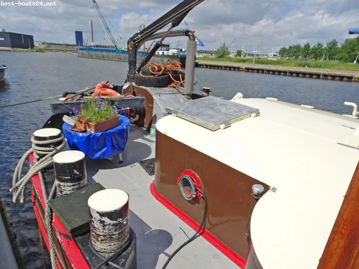 BoatPhoto.alt