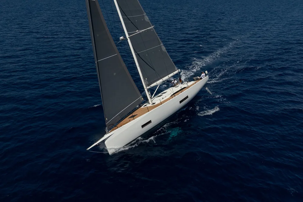 BoatPhoto.coverAlt