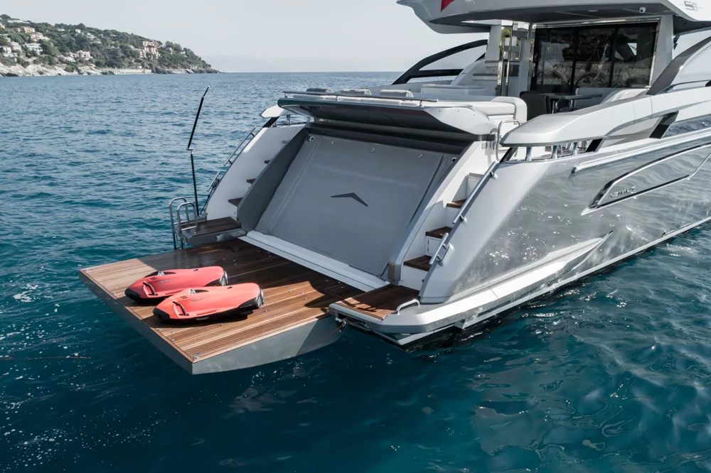 BoatPhoto.alt