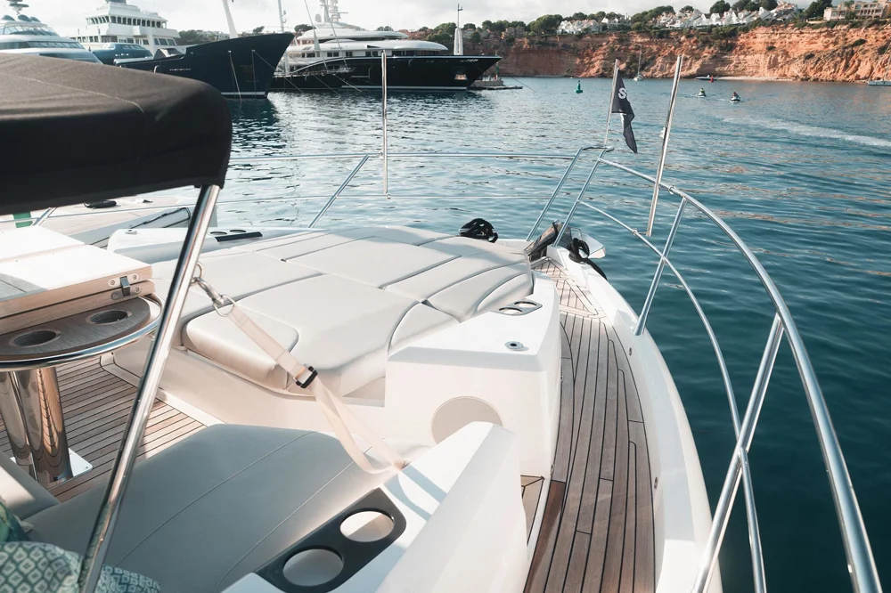 BoatPhoto.alt