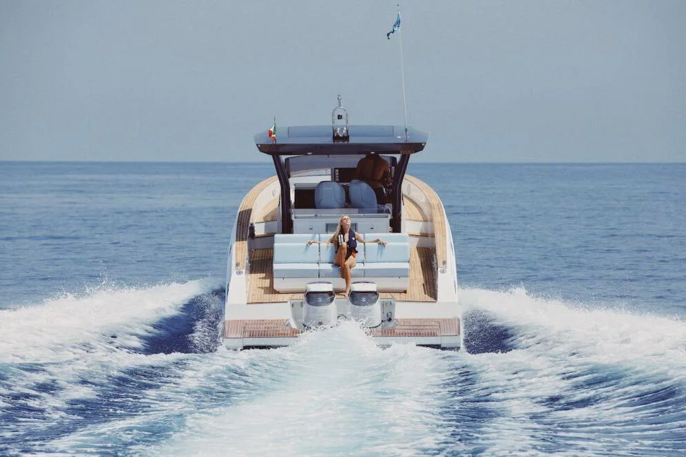 BoatPhoto.alt