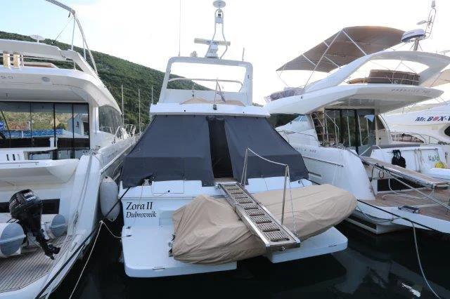 BoatPhoto.coverAlt