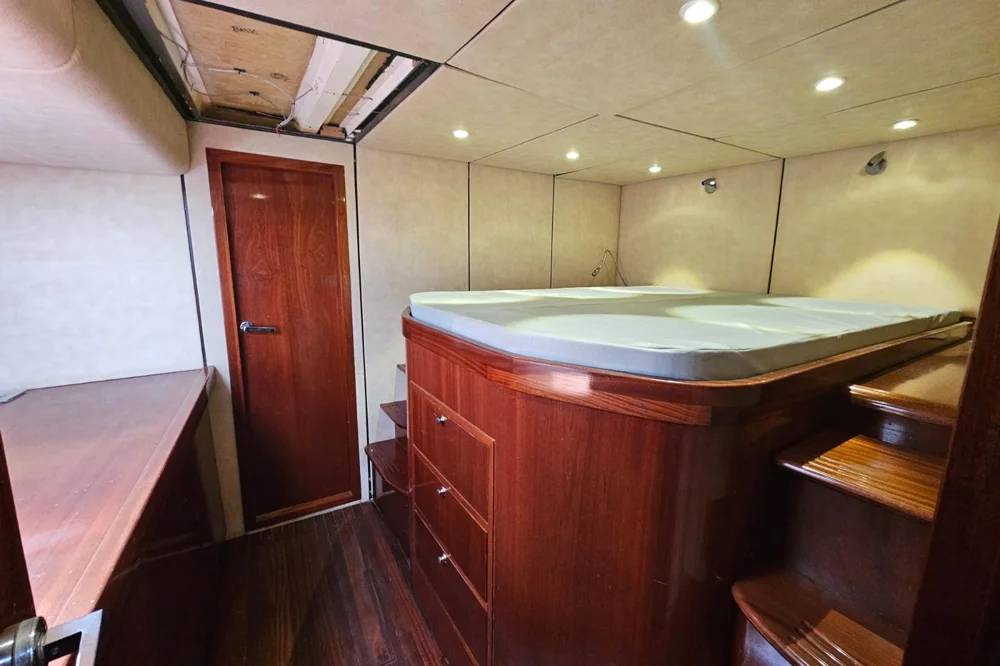 BoatPhoto.alt