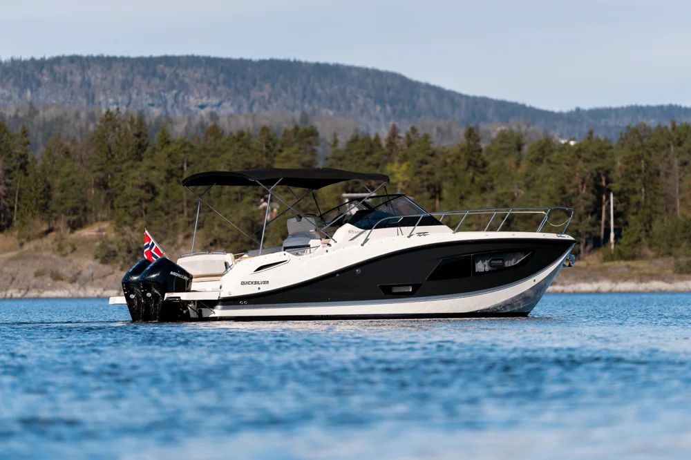 BoatPhoto.coverAlt