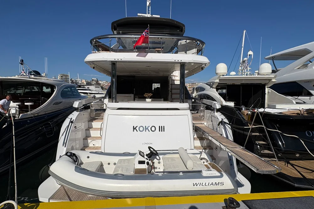 BoatPhoto.alt