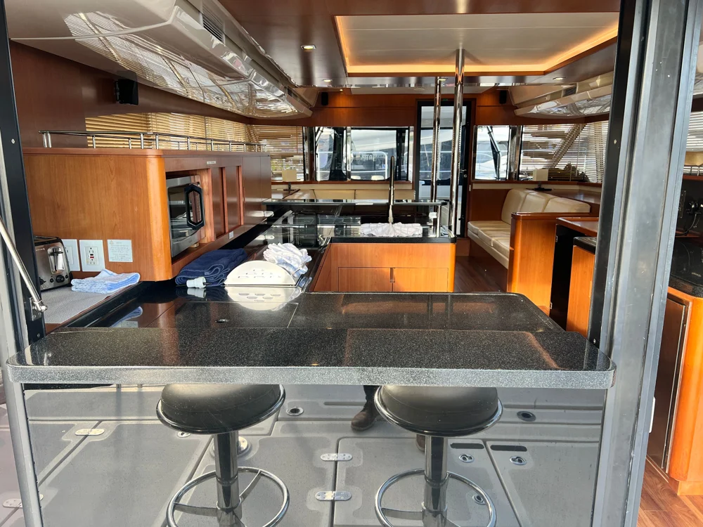 2016 AQUILA 48 for sale in British Virgin Islands, photo 2 of 5