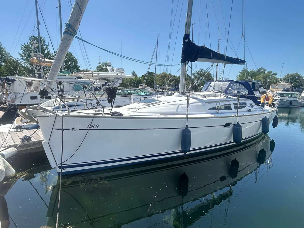 BoatPhoto.coverAlt