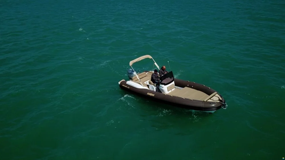 BoatPhoto.alt