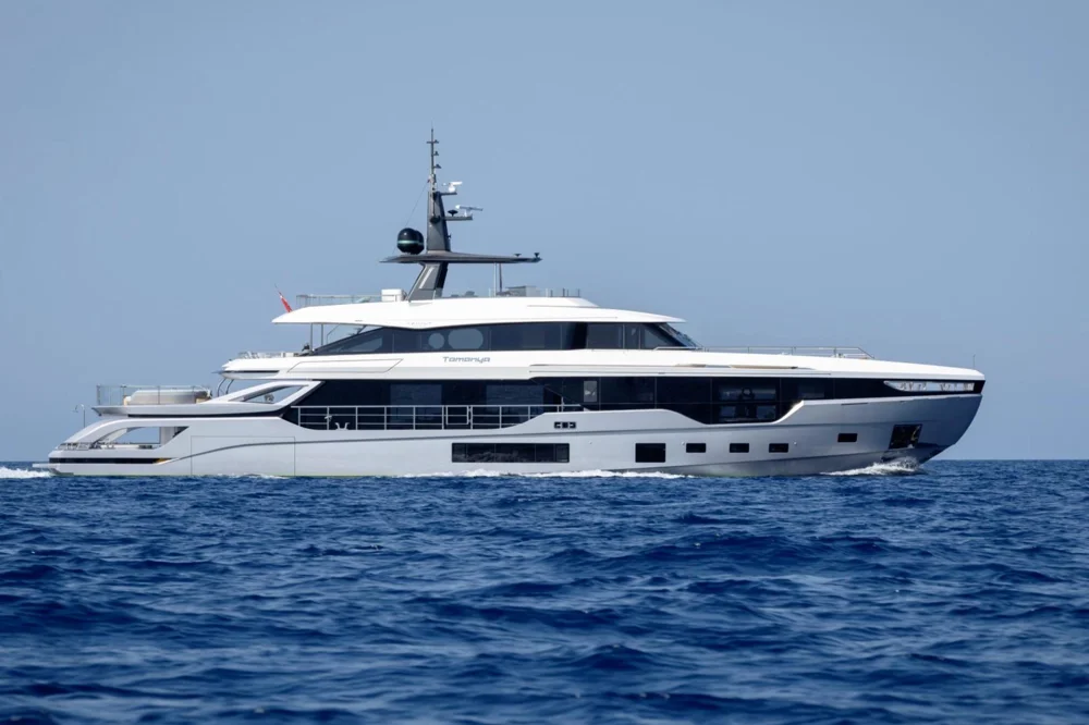 BoatPhoto.alt