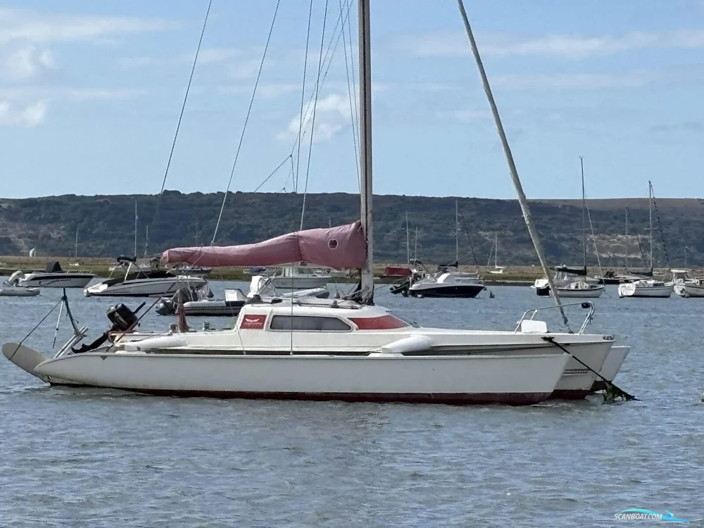 BoatPhoto.coverAlt