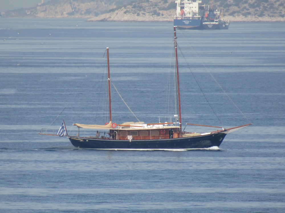 BoatPhoto.coverAlt