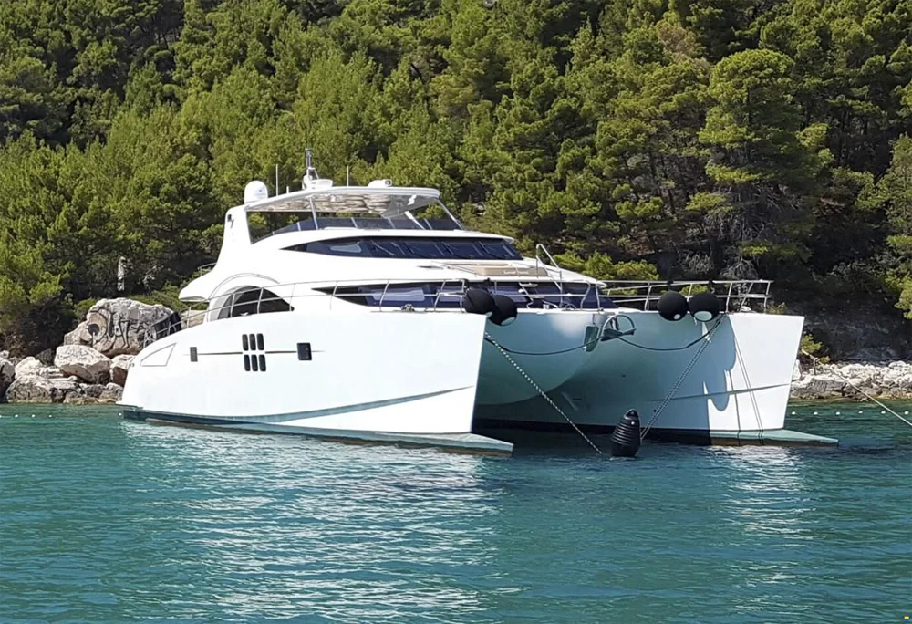 BoatPhoto.coverAlt