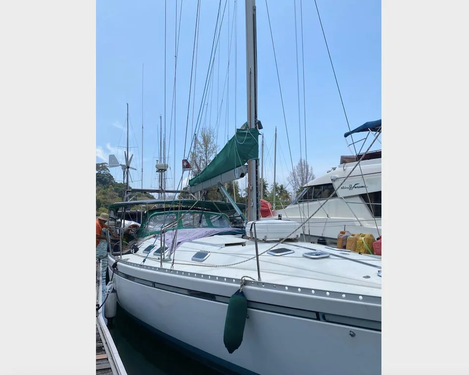 BoatPhoto.alt