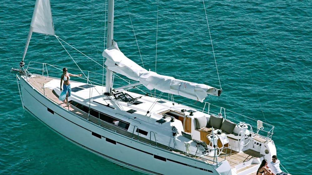 BoatPhoto.coverAlt