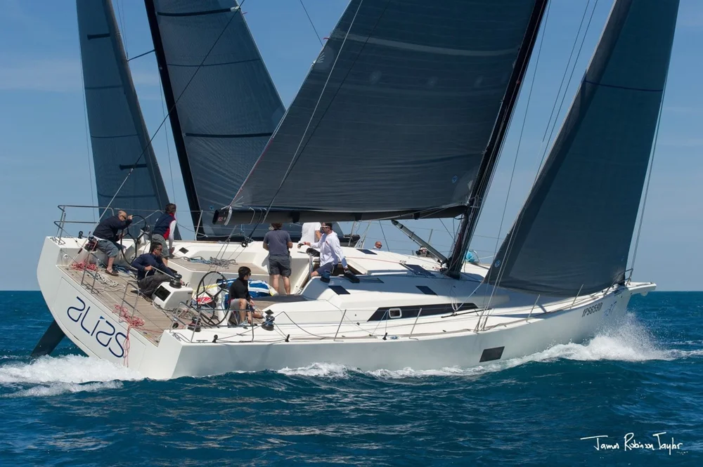 BoatPhoto.coverAlt
