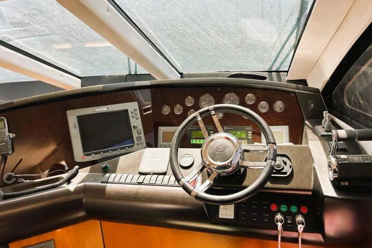 2008 SUNSEEKER Manhattan 60 for sale in Palma, Spain, photo 3 of 4