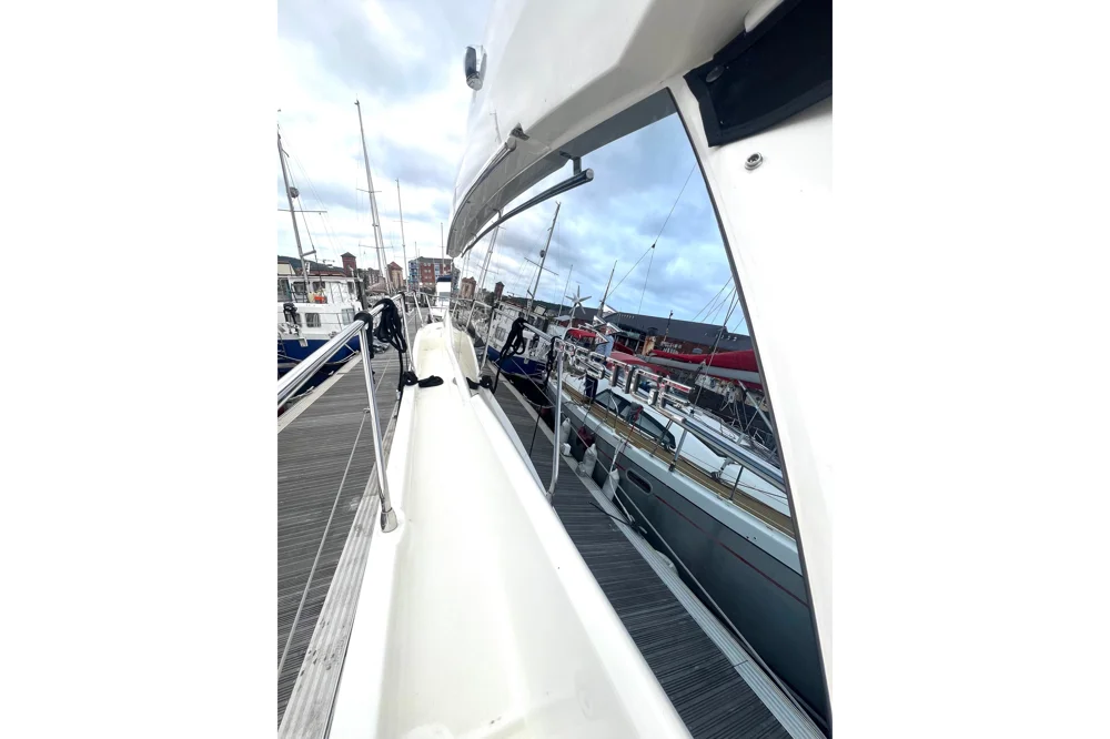 BoatPhoto.alt
