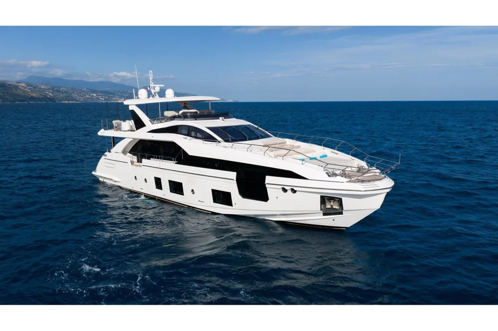 BoatPhoto.coverAlt