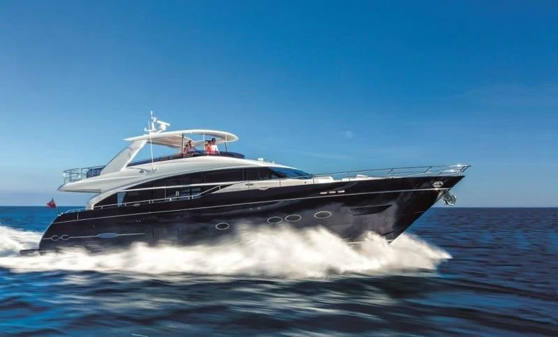 BoatPhoto.coverAlt