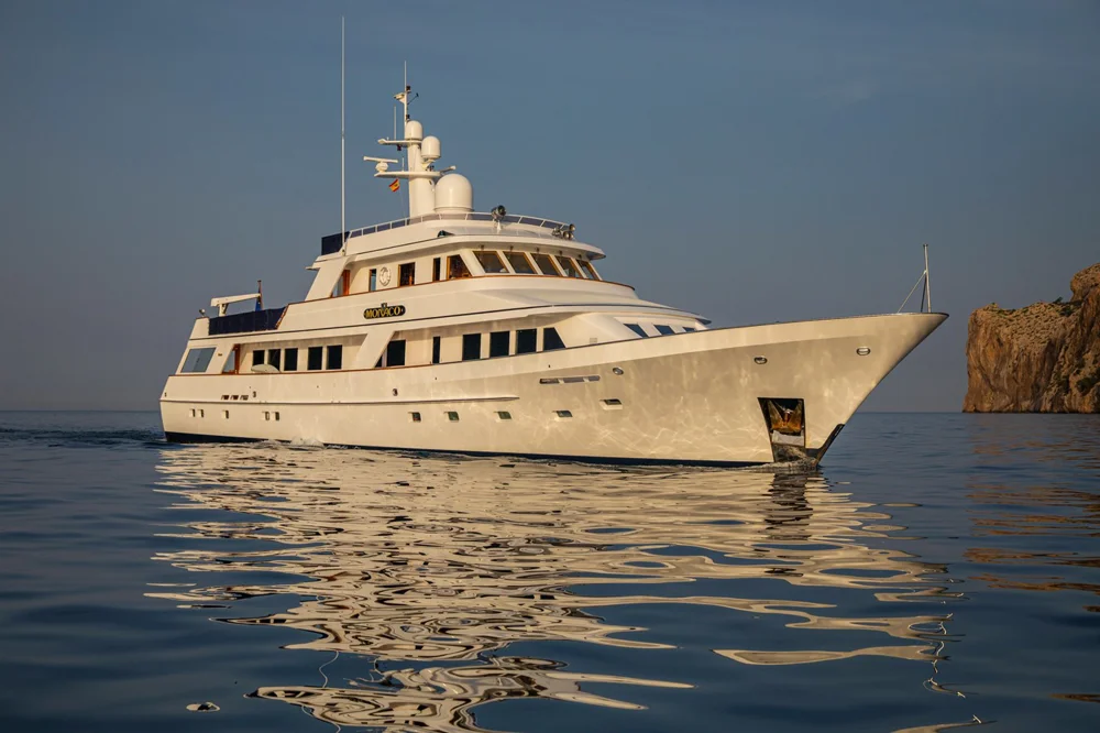 BoatPhoto.alt