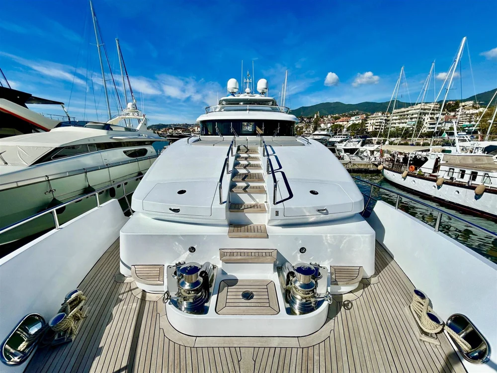 BoatPhoto.alt