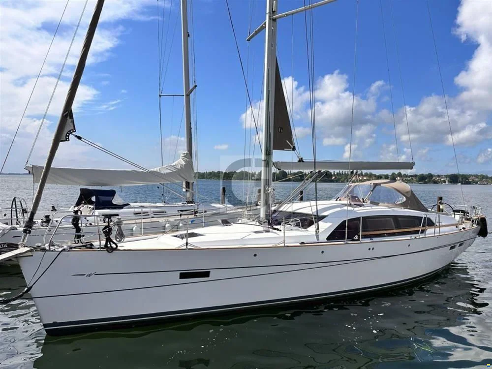 BoatPhoto.coverAlt