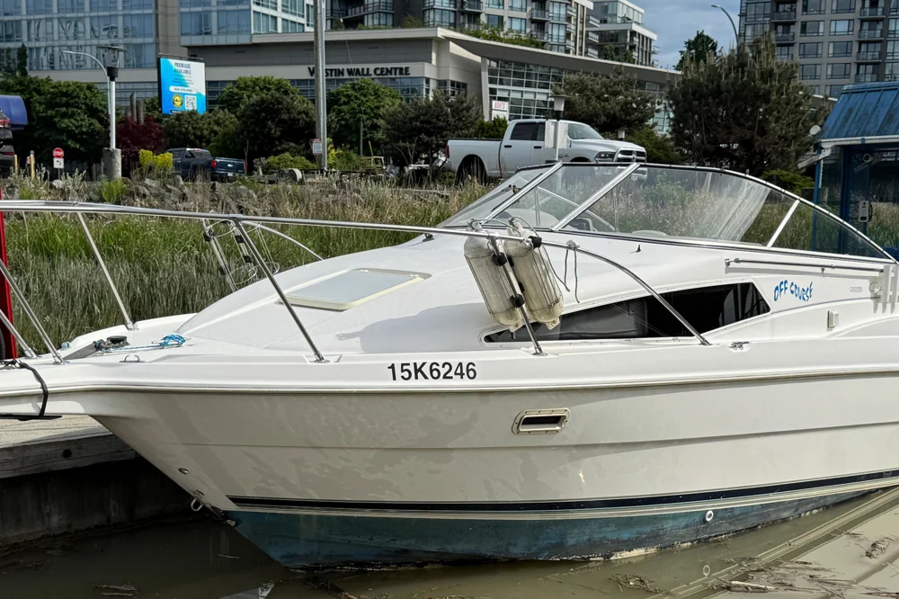BoatPhoto.coverAlt