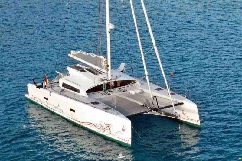 BoatPhoto.coverAlt