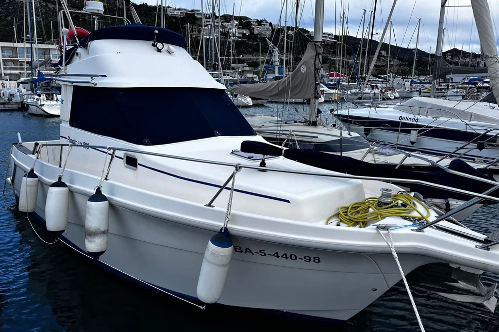 BoatPhoto.coverAlt