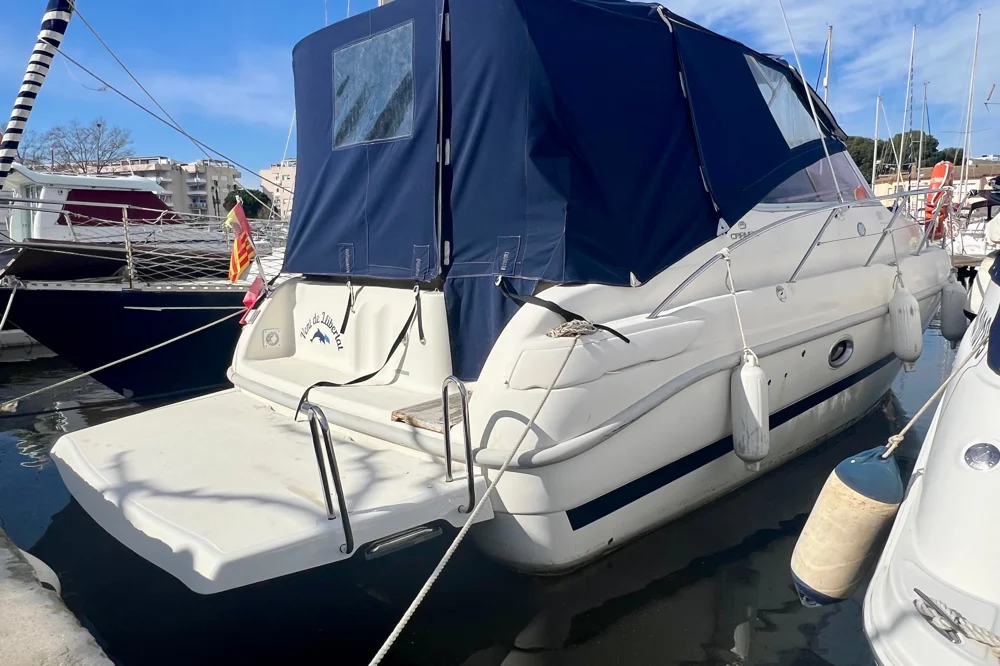 BoatPhoto.coverAlt