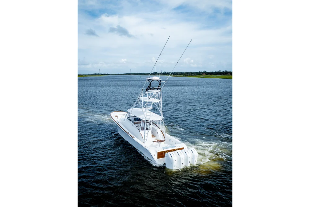 BoatPhoto.coverAlt