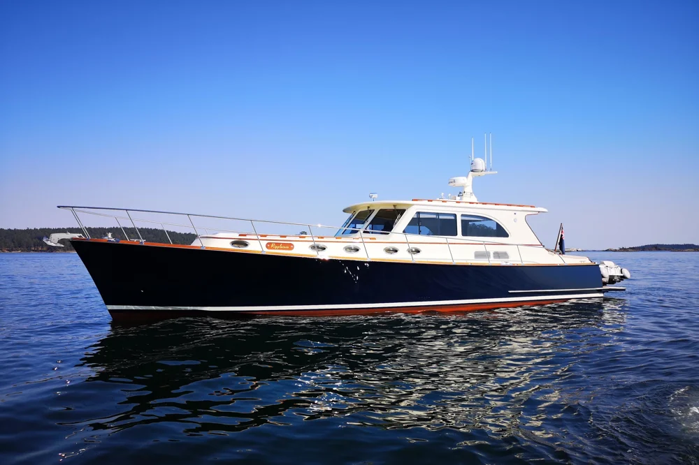 BoatPhoto.coverAlt