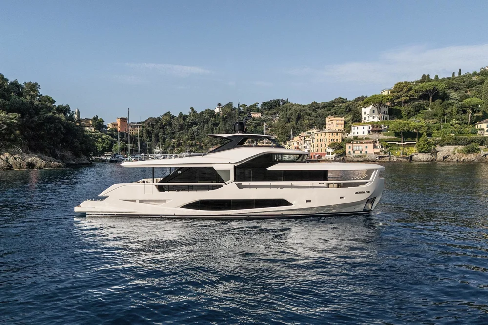 BoatPhoto.coverAlt