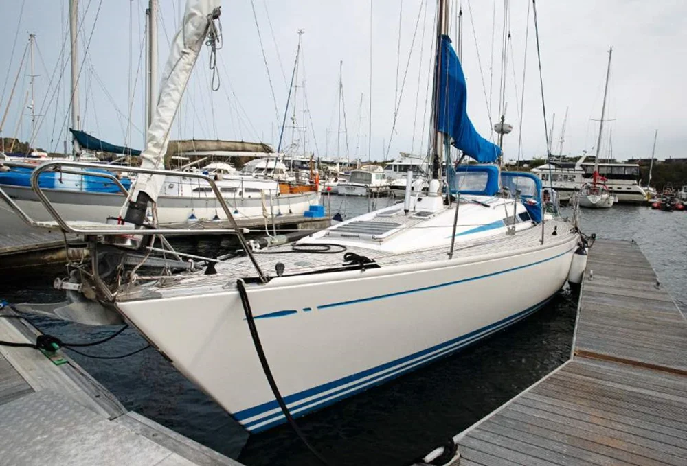 1999 Nautor Swan Nautor Swan 40 for sale, photo 3 of 5