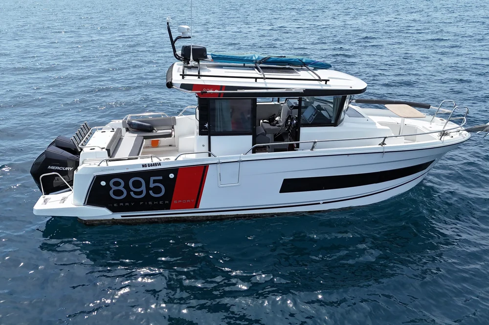 BoatPhoto.alt
