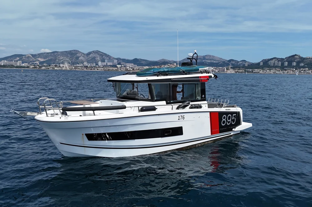 BoatPhoto.alt