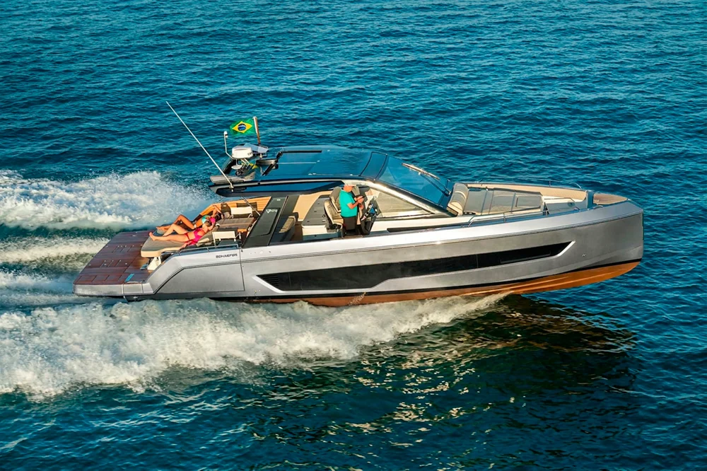 BoatPhoto.coverAlt