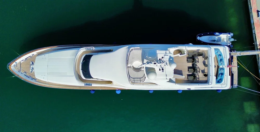 BoatPhoto.alt