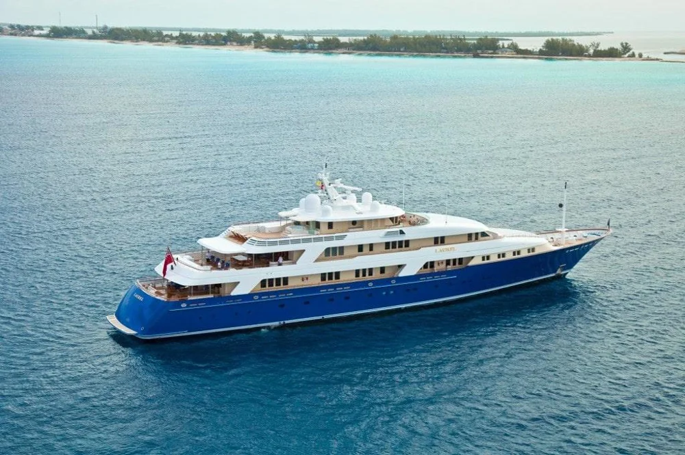 BoatPhoto.alt