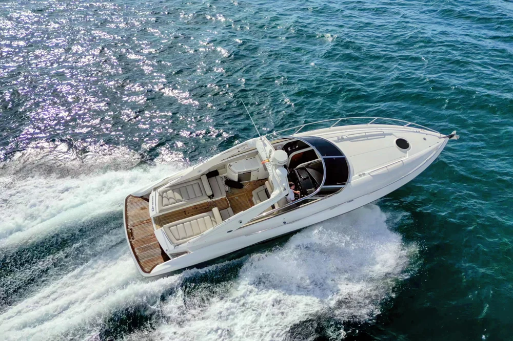 BoatPhoto.coverAlt
