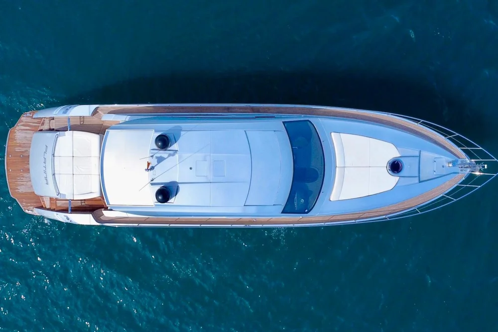 BoatPhoto.alt