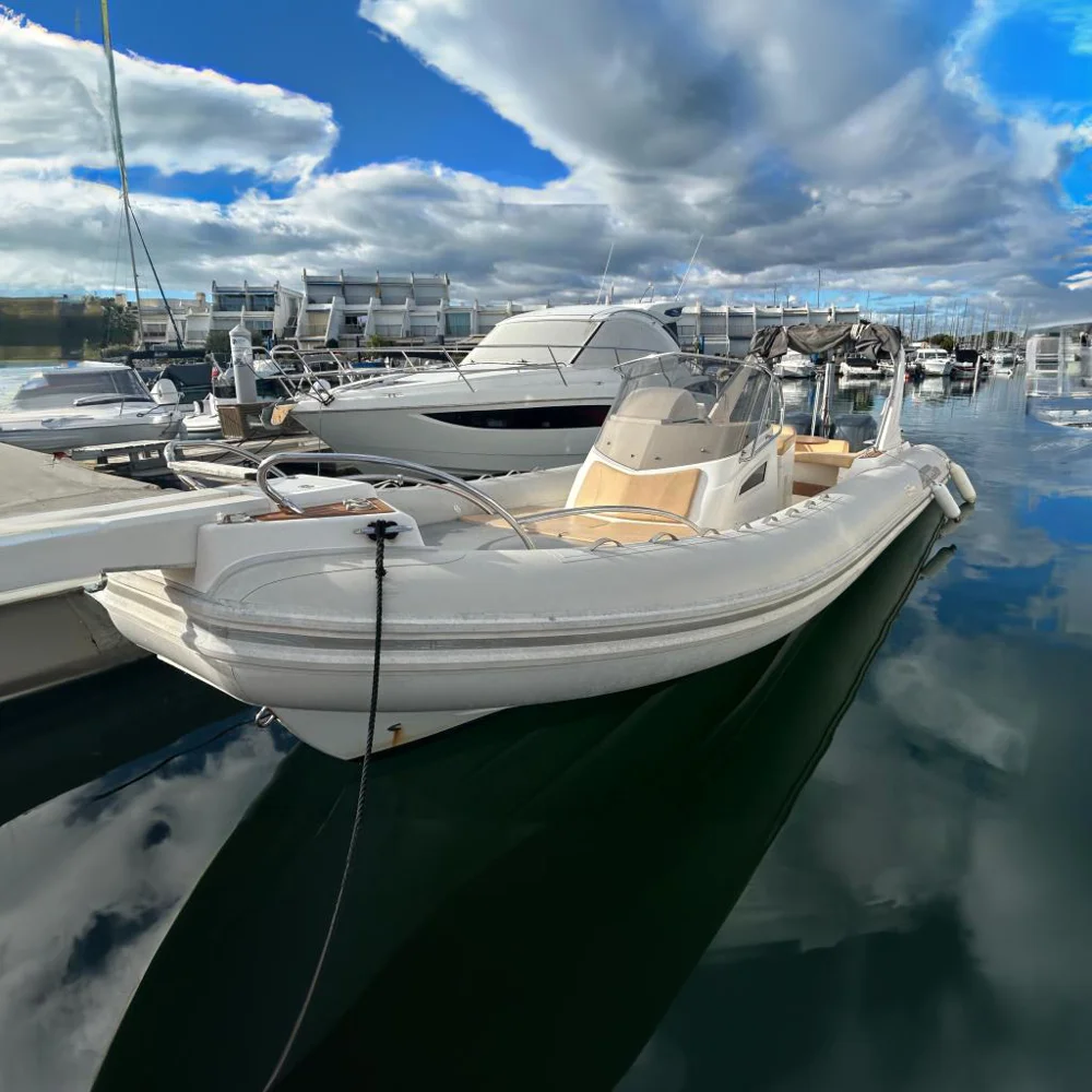 BoatPhoto.coverAlt
