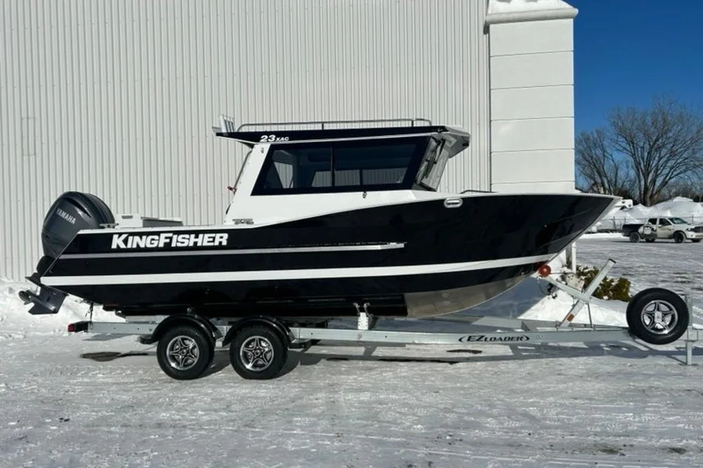BoatPhoto.coverAlt