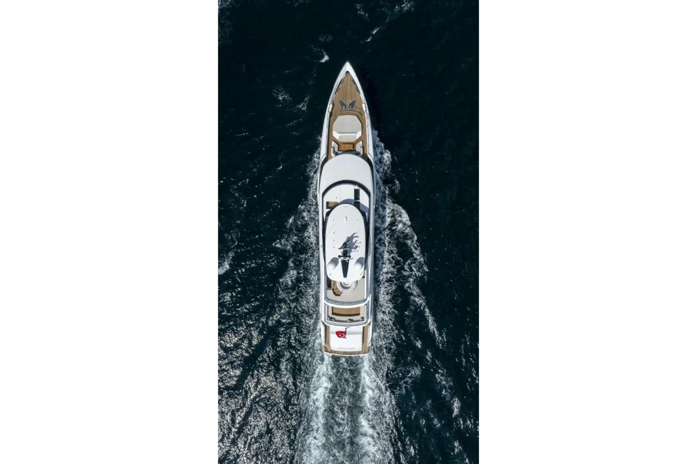 BoatPhoto.alt