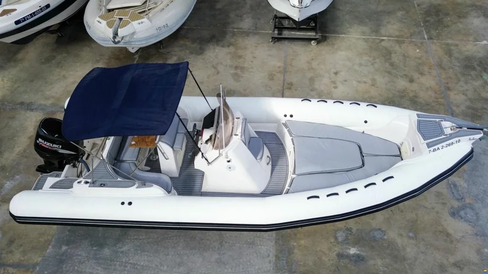 BoatPhoto.alt